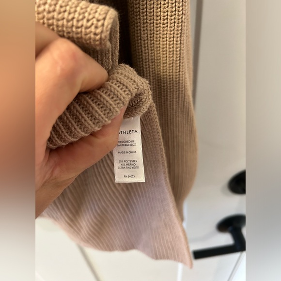 EUC Athleta Hanover Merino sweater pink mauve size L - Picture 9 of 11